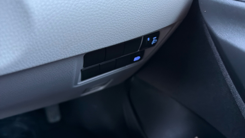 Toyota Yaris 1.5 Hybrid Excel 5dr CVT Hybrid Hatchback